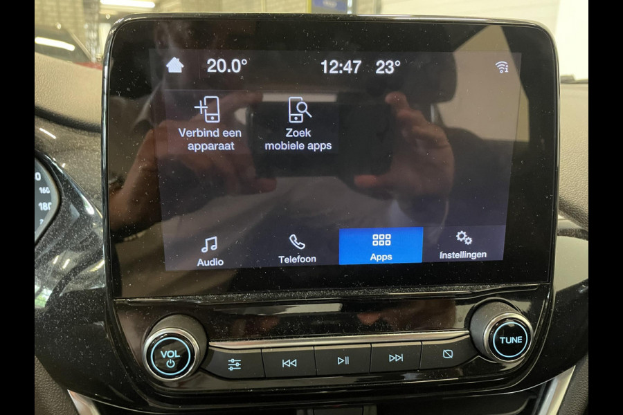 Ford Fiesta 1.0 EcoBoost Hybrid Titanium Climate control Navigatie Cruise control LED Apple Carplay/ Android Auto Achteruitrij camera Parkeersensor voor