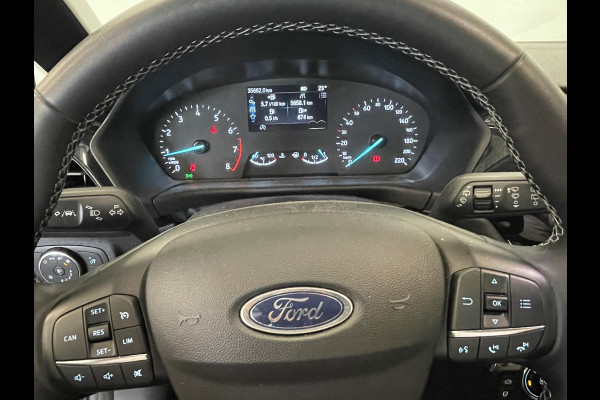 Ford Fiesta 1.0 EcoBoost Hybrid Titanium Climate control Navigatie Cruise control LED Apple Carplay/ Android Auto Achteruitrij camera Parkeersensor voor