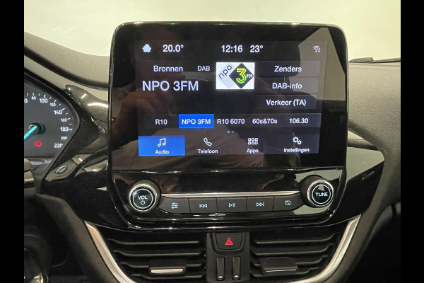 Ford Fiesta 1.0 EcoBoost Hybrid Titanium Climate control Navigatie Cruise control LED Apple Carplay/ Android Auto Achteruitrij camera Parkeersensor voor