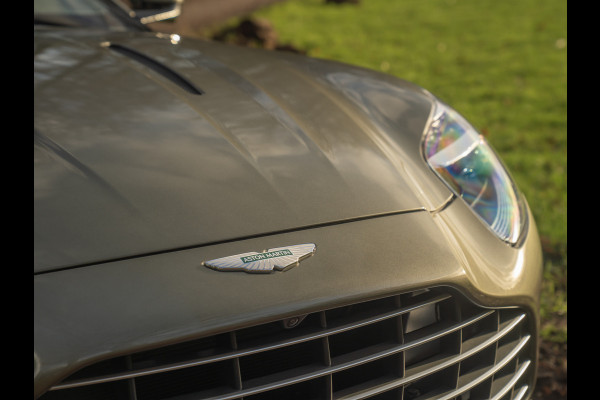 Aston Martin DB12 Volante 4.0 V8 | Titanium Grey | Subliem!
