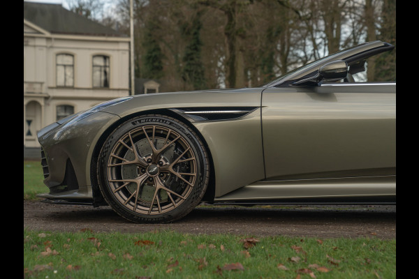 Aston Martin DB12 Volante 4.0 V8 | Titanium Grey | Subliem!