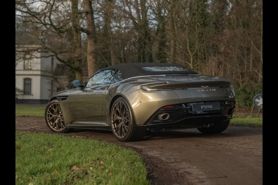 Aston Martin DB12 Volante 4.0 V8 | Titanium Grey | Subliem!
