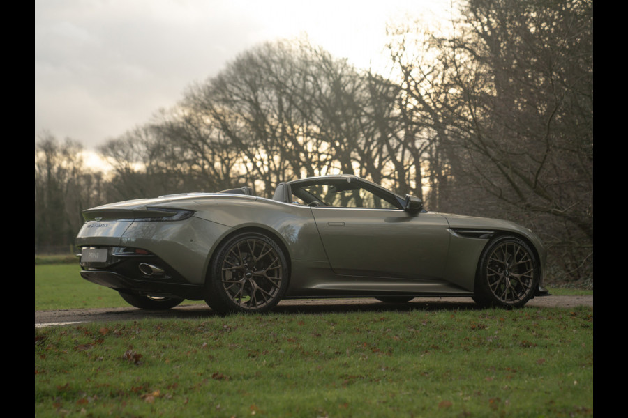 Aston Martin DB12 Volante 4.0 V8 | Titanium Grey | Subliem!