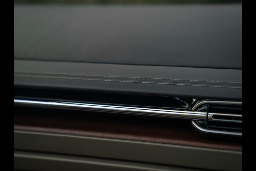 Aston Martin DB12 Volante 4.0 V8 | Titanium Grey | Subliem!