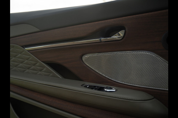 Aston Martin DB12 Volante 4.0 V8 | Titanium Grey | Subliem!