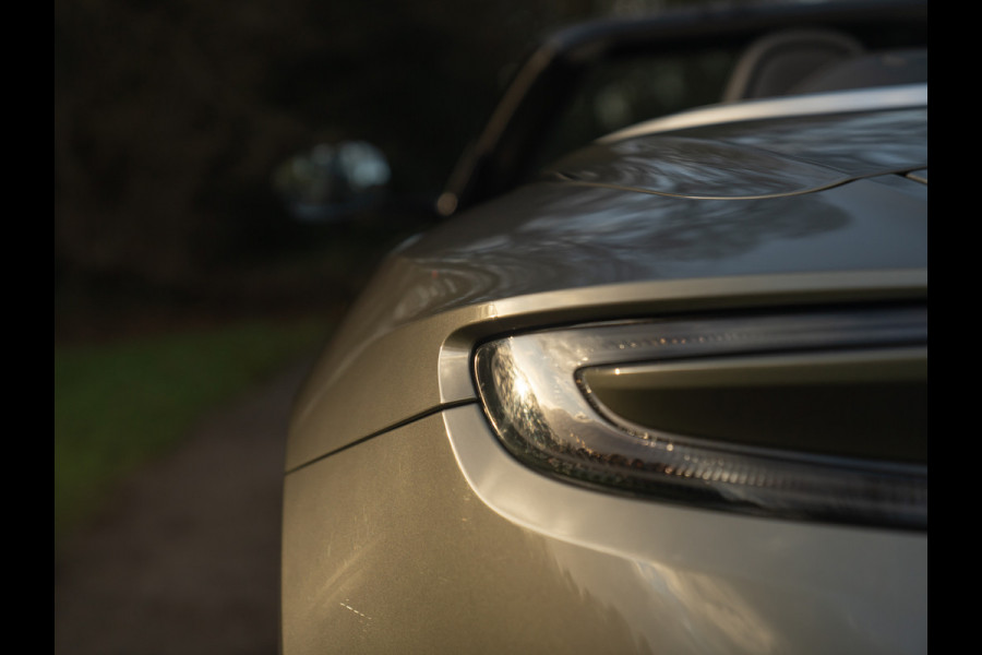 Aston Martin DB12 Volante 4.0 V8 | Titanium Grey | Subliem!