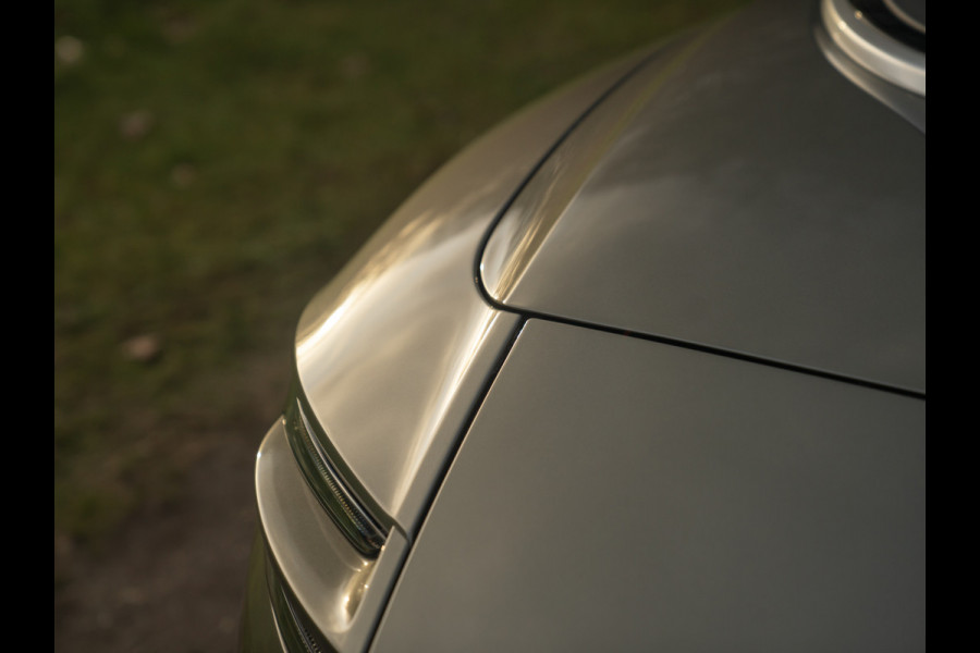 Aston Martin DB12 Volante 4.0 V8 | Titanium Grey | Subliem!