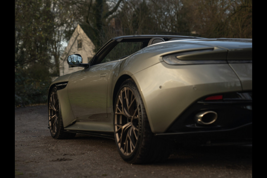 Aston Martin DB12 Volante 4.0 V8 | Titanium Grey | Subliem!