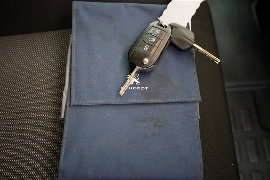Peugeot Expert 2.0 BlueHDI Lang D.C. Automaat Airco/Navi/Camera 03-2021