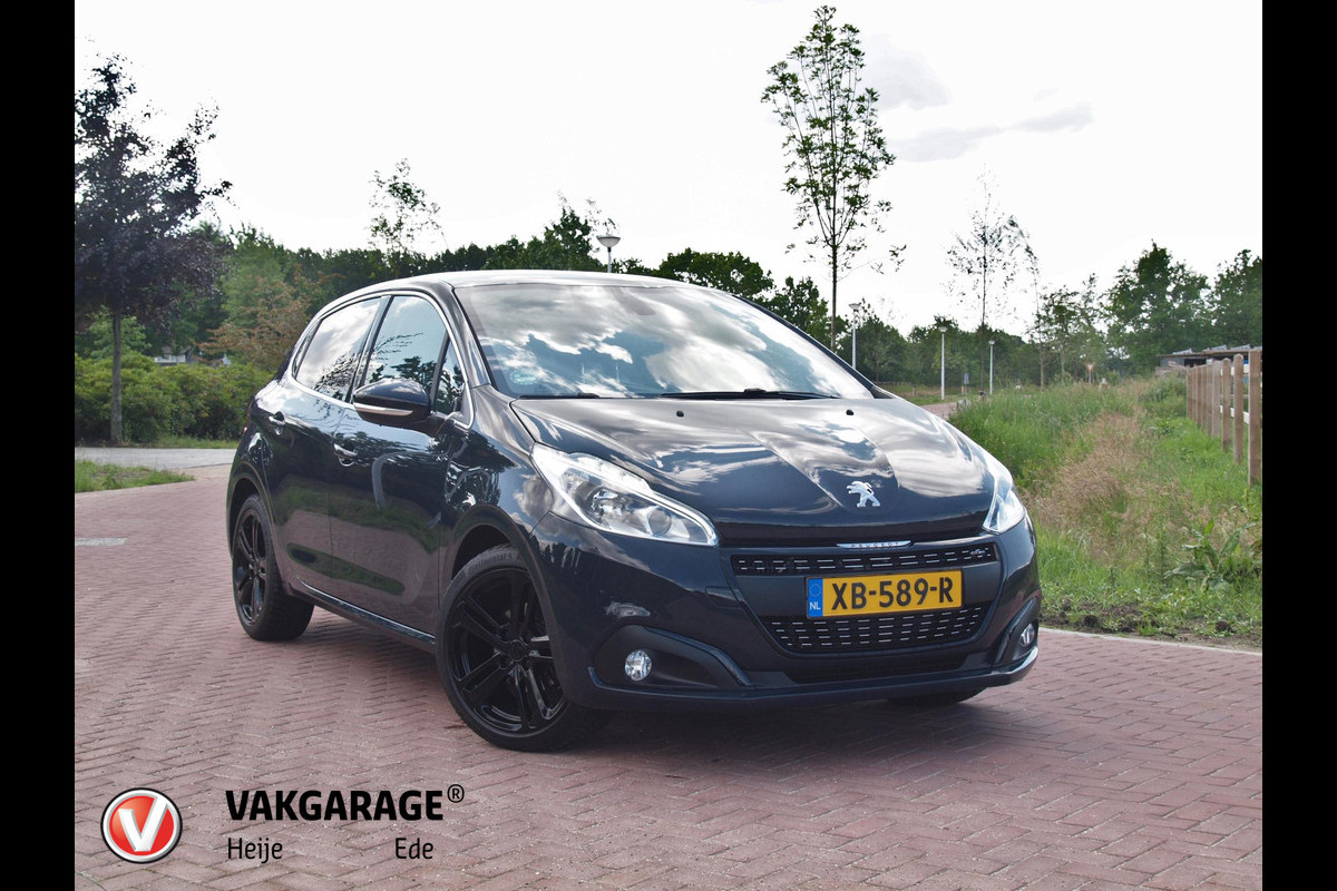 Peugeot 208 1.2 PureTech GT-Line | Panoramadak | Apple Carplay | Cruise Control | Automaat | Peugeot 208 1.2 PureTech GT-Line | Panoramadak | Apple Carplay | Cruise Control | Automaat |