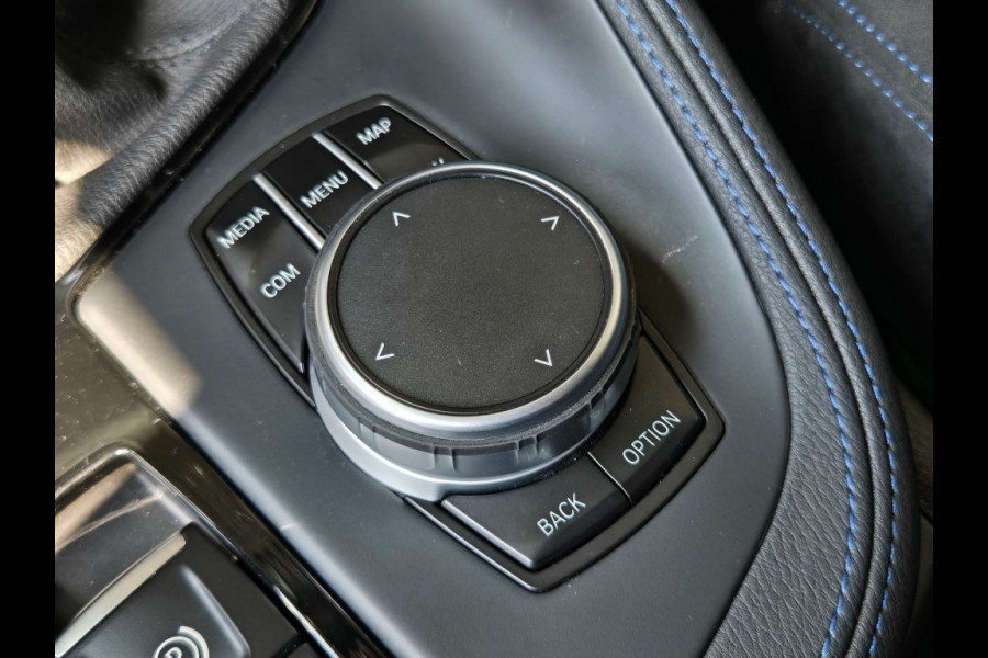 BMW X2 SDRIVE20I M SPORT I KEYLESS I 19 INCH LM I HEAD UP I TREKHAAK I