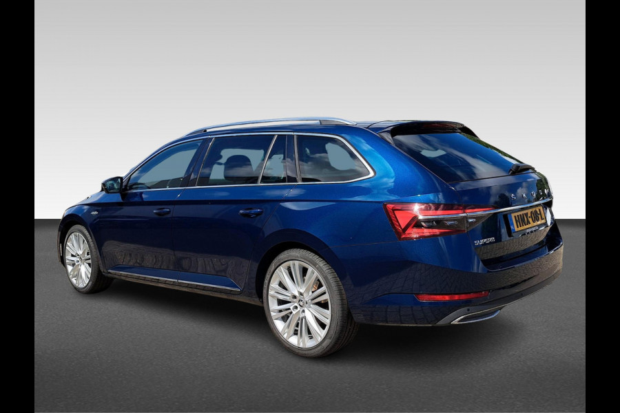 Škoda Superb Combi 1.4 TSI iV PHEV Laurin & Klement (L&K) | leder | memorystoelen | trekhaak
