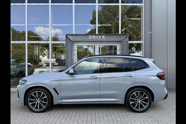 BMW X3 xDrive30e High Executive M-Sport|Pano|H&K|Schaalstoelen|Memory|HUD