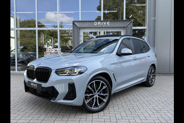 BMW X3 xDrive30e High Executive M-Sport|Pano|H&K|Schaalstoelen|Memory|HUD