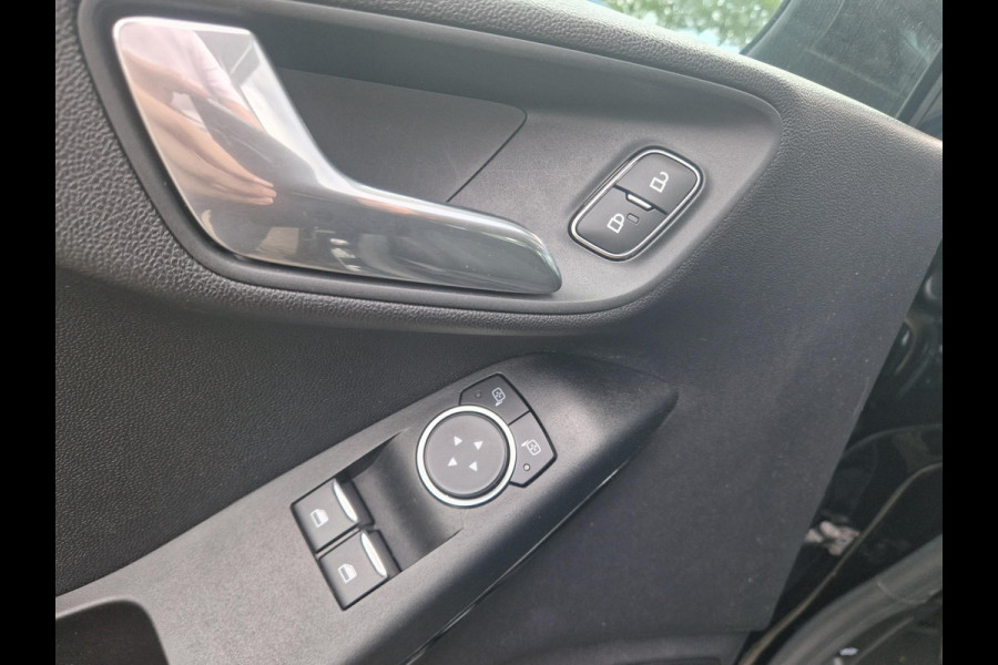 Ford Fiesta 1.1 Trend | Maar 21 dkm! | Navigatie  | Airco | All Seaon banden | CPV op afstand via