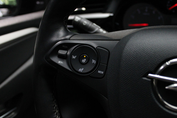 Opel Corsa 1.2 Navi Airco Stoel- & stuur verwarming Carplay PDC Bluetooth Cruise BTW auto
