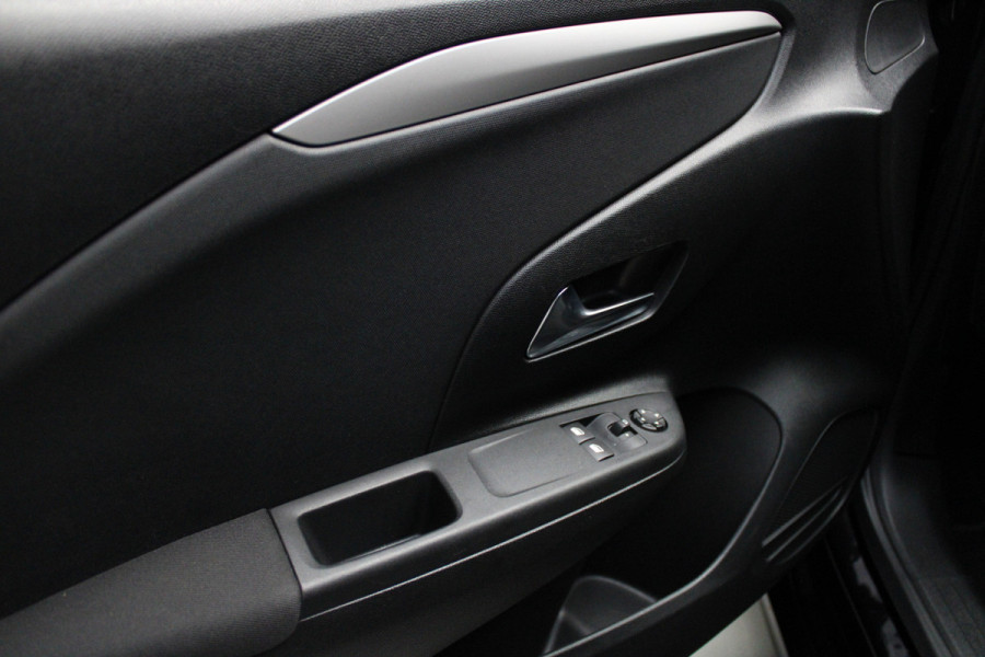 Opel Corsa 1.2 Navi Airco Stoel- & stuur verwarming Carplay PDC Bluetooth Cruise BTW auto