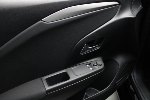 Opel Corsa 1.2 Navi Airco Stoel- & stuur verwarming Carplay PDC Bluetooth Cruise BTW auto