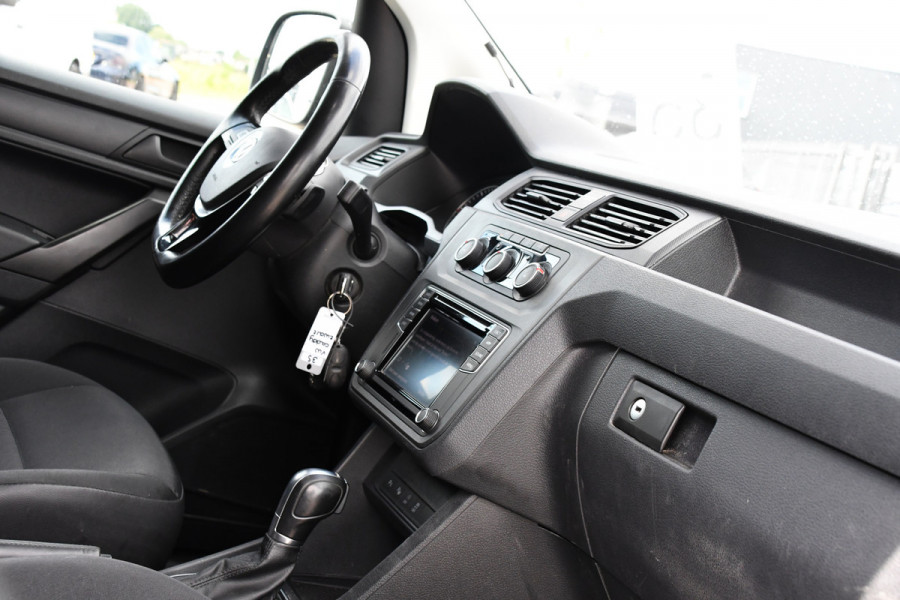Volkswagen Caddy 2.0 TDI L1H1 Highline Adaptieve Cruise, Carplay, LED, Stoelverwarming, Automaat, Sensoren, Trekaak, Standkachel, Uniek!