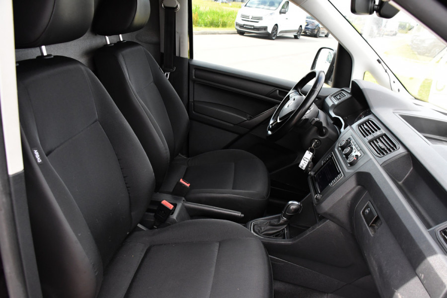 Volkswagen Caddy 2.0 TDI L1H1 Highline Adaptieve Cruise, Carplay, LED, Stoelverwarming, Automaat, Sensoren, Trekaak, Standkachel, Uniek!