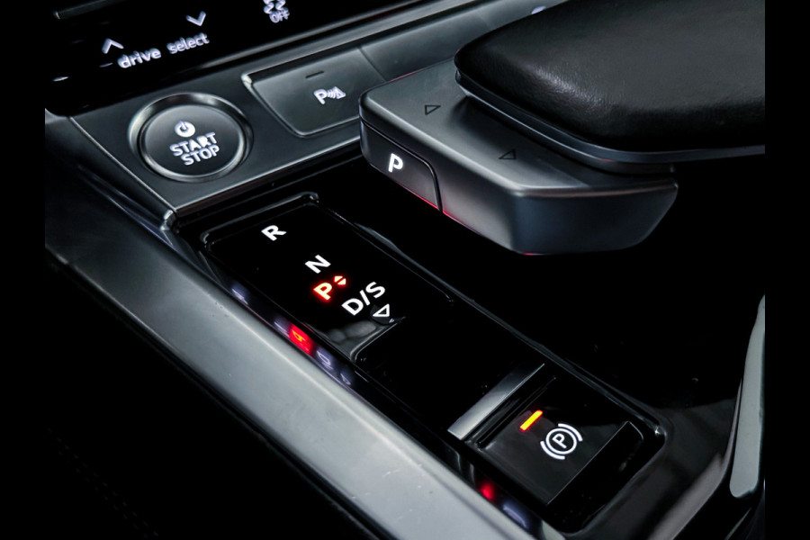 Audi e-tron e-tron 50 quattro 3x S-Line 71 kWh Luchtvering|Panorama|Sfeer|NL NAP