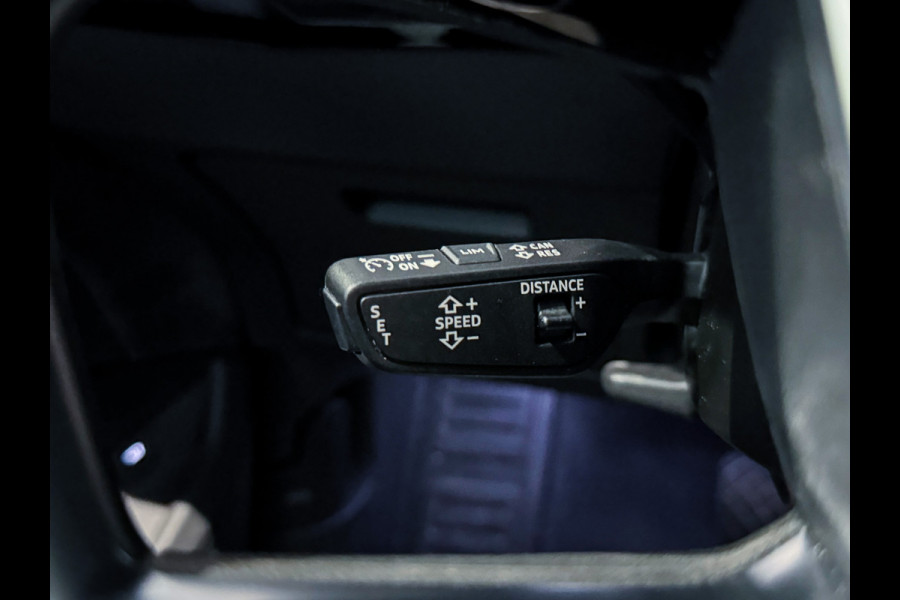 Audi e-tron e-tron 50 quattro 3x S-Line 71 kWh Luchtvering|Panorama|Sfeer|NL NAP