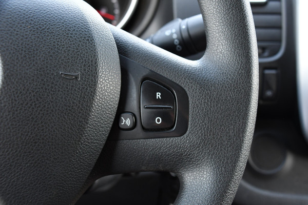 Fiat Talento 2.0 MultiJet L2H1 PB Edition Cruise, Carplay, Sensoren, 145PK, Sensoren, Airco, Multimedia, NAVI, Uniek!