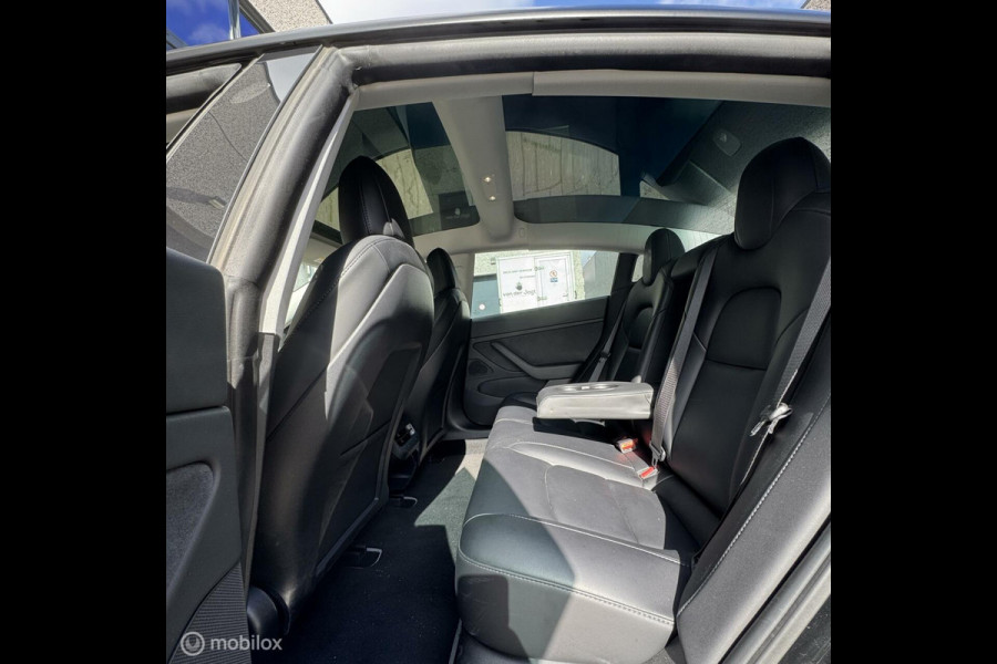 Tesla Model 3 Performance AWD 78 kWh CUSTOM HOOD EN VELGEN