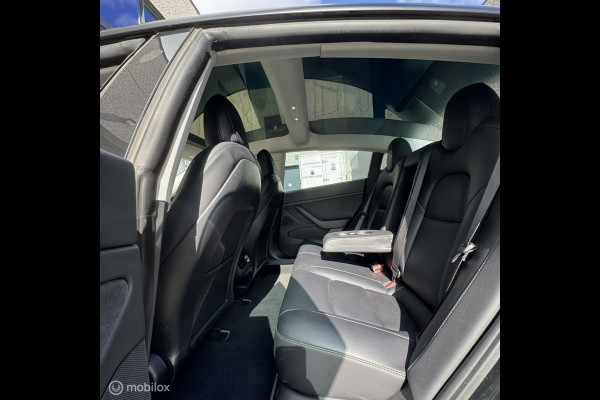 Tesla Model 3 Performance AWD 78 kWh CUSTOM HOOD EN VELGEN