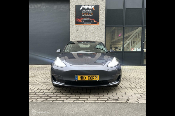 Tesla Model 3 Long Range 78kwh GRIJS Trekhaak MMX PACK