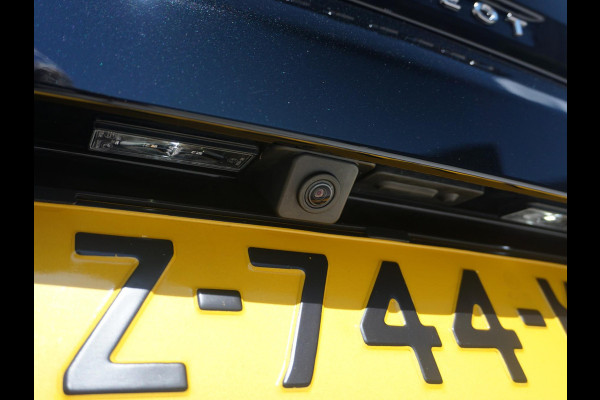 Peugeot 3008 1.6 HYbrid 180 Allure Pack Business