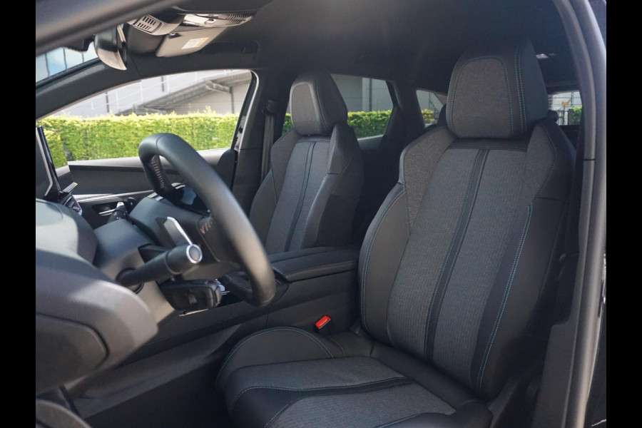 Peugeot 3008 1.6 HYbrid 180 Allure Pack Business