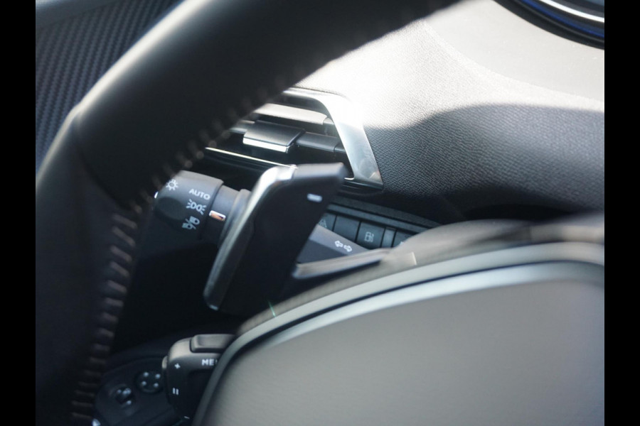 Peugeot 3008 1.6 HYbrid 180 Allure Pack Business