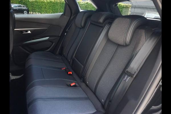 Peugeot 3008 1.6 HYbrid 180 Allure Pack Business
