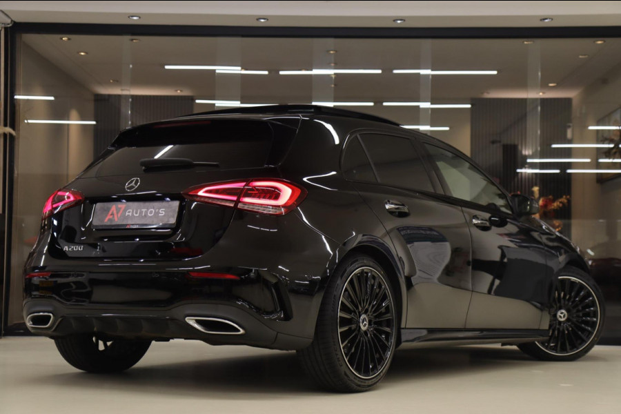 Mercedes-Benz A-Klasse 200 AMG /PANO/MEMORY/KEYLESS/CAMERA/VOL!