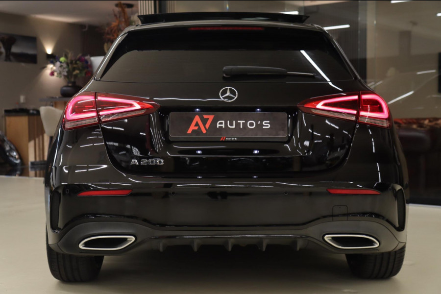 Mercedes-Benz A-Klasse 200 AMG /PANO/MEMORY/KEYLESS/CAMERA/VOL!