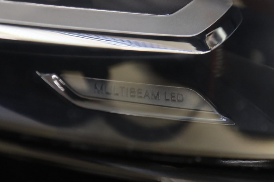 Mercedes-Benz A-Klasse 200 AMG /PANO/MEMORY/KEYLESS/CAMERA/VOL!