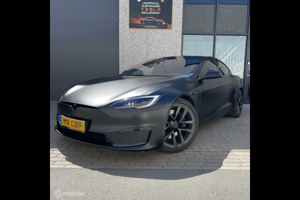 Tesla Model S Plaid+