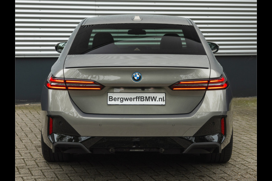 BMW 5 Serie 530e M-Sport Pro - Stoelventilatie - Trekhaak - Bowers & Wilkins
