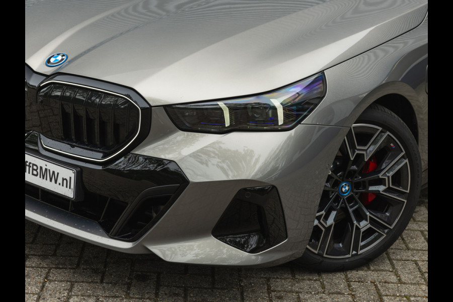 BMW 5 Serie 530e M-Sport Pro - Stoelventilatie - Trekhaak - Bowers & Wilkins