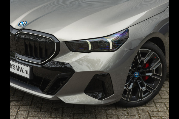 BMW 5 Serie 530e M-Sport Pro - Stoelventilatie - Trekhaak - Bowers & Wilkins