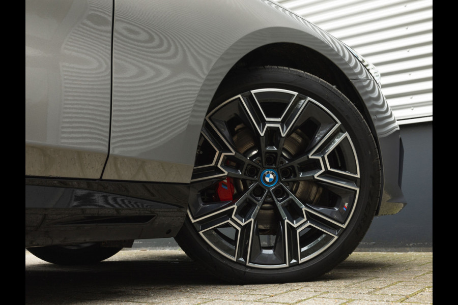BMW 5 Serie 530e M-Sport Pro - Stoelventilatie - Trekhaak - Bowers & Wilkins