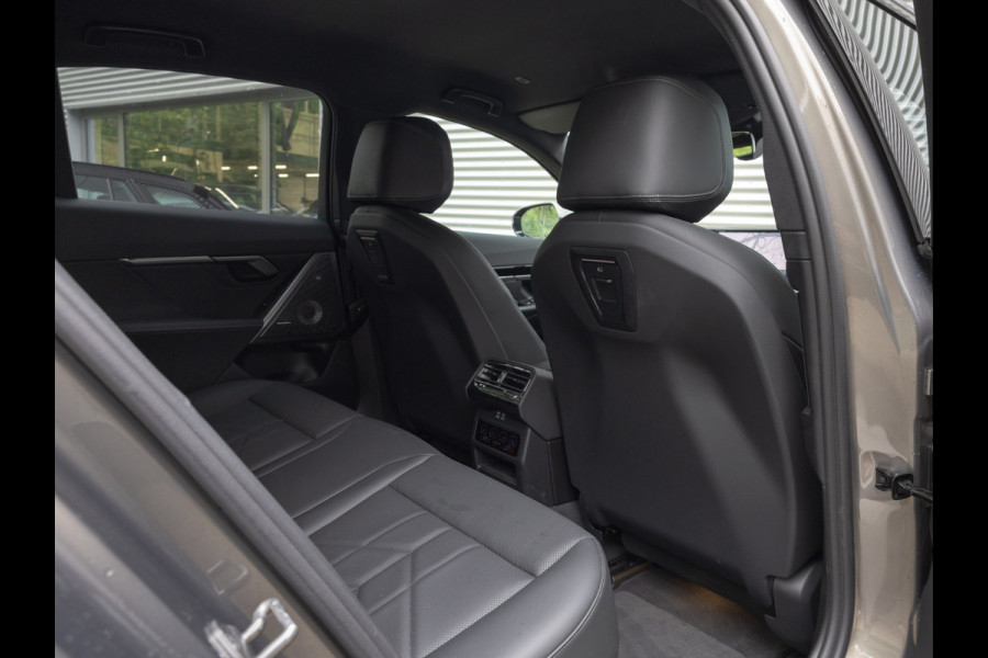 BMW 5 Serie 530e M-Sport Pro - Stoelventilatie - Trekhaak - Bowers & Wilkins