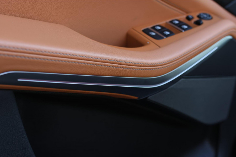 BMW X5 XDrive45e M-Sport *Pano*M-Stoelen*H/K*360 Camera*Trekhaak*
