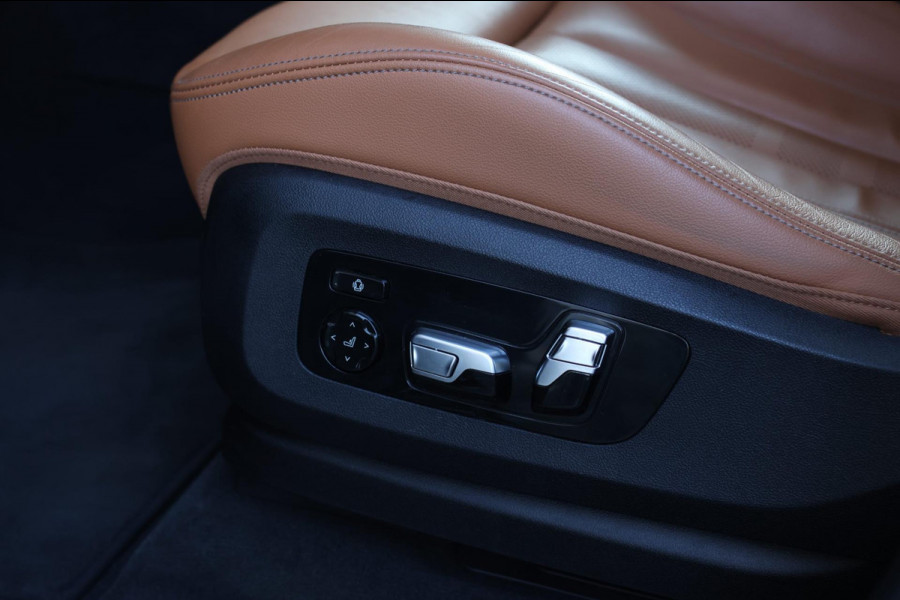 BMW X5 XDrive45e M-Sport *Pano*M-Stoelen*H/K*360 Camera*Trekhaak*