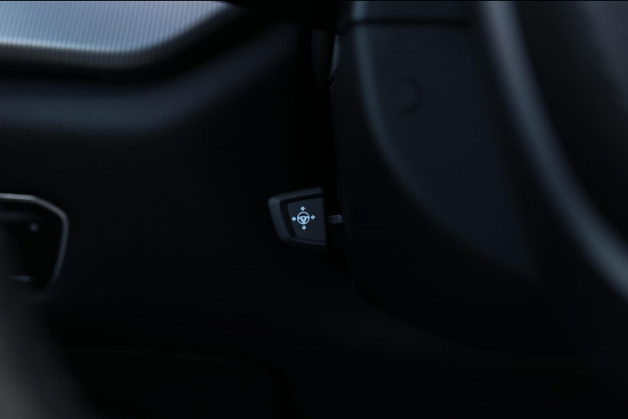 BMW X5 XDrive45e M-Sport *Pano*M-Stoelen*H/K*360 Camera*Trekhaak*