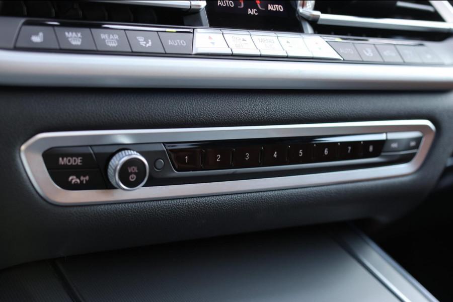 BMW X5 XDrive45e M-Sport *Pano*M-Stoelen*H/K*360 Camera*Trekhaak*