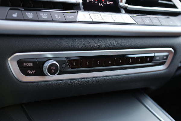 BMW X5 XDrive45e M-Sport *Pano*M-Stoelen*H/K*360 Camera*Trekhaak*