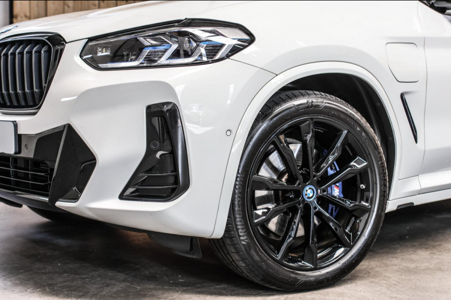 BMW X3 XDrive30e M-Sport *Pano*M-Stoelen*360 Camera*Keyless*Head-Up*