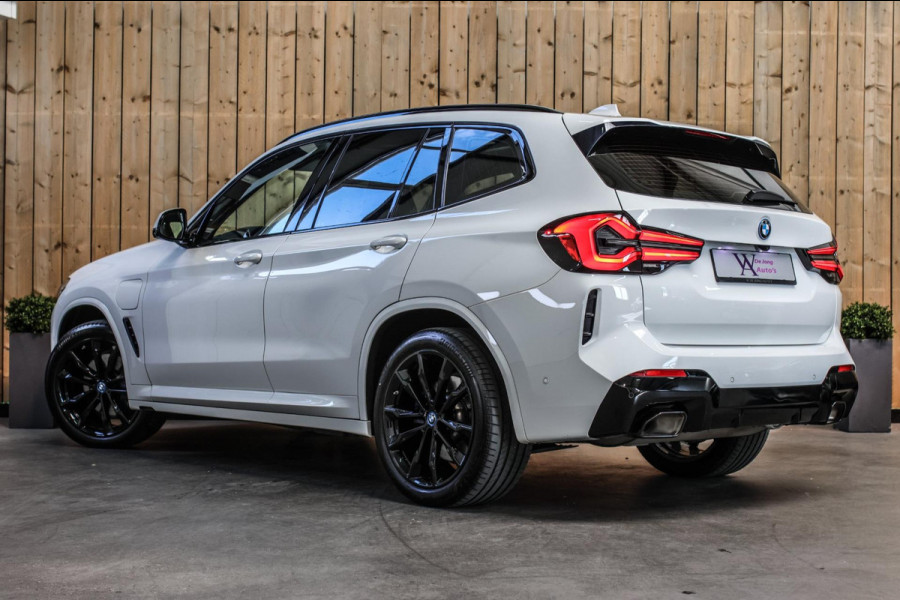 BMW X3 XDrive30e M-Sport *Pano*M-Stoelen*360 Camera*Keyless*Head-Up*
